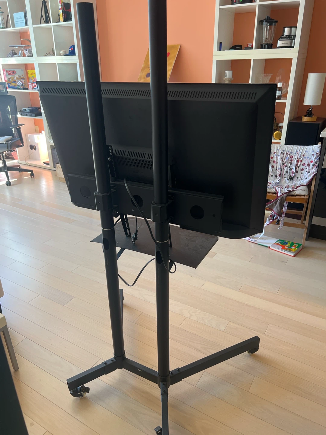 RCA Television 40 inch with Mobile Floor Stand - photo 4