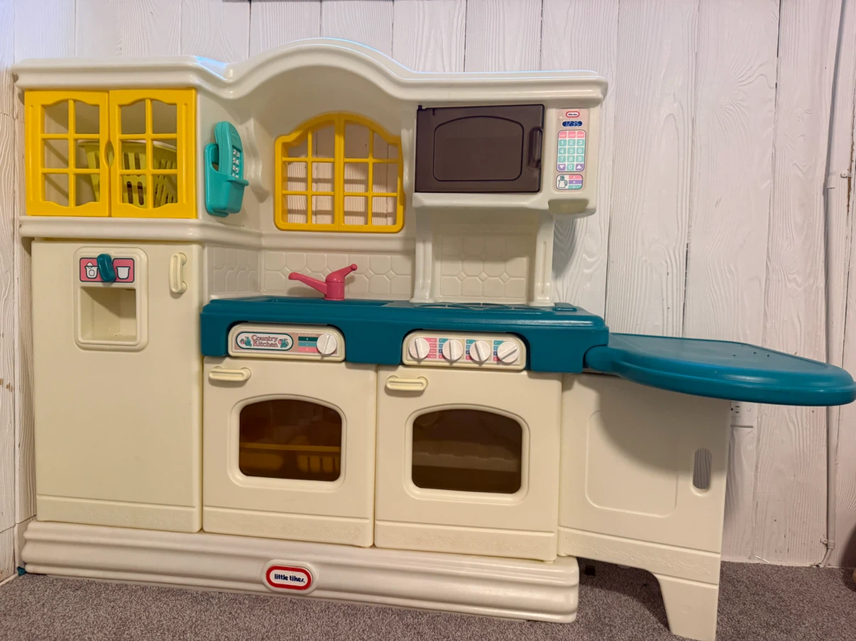 Little Tikes Country Kitchen Playset - photo 2