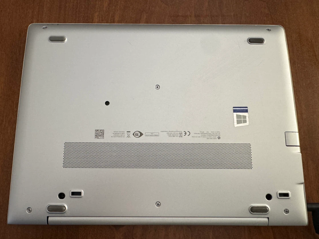 HP EliteBook 830 G6 i7 Laptop with transformer & case - photo 3
