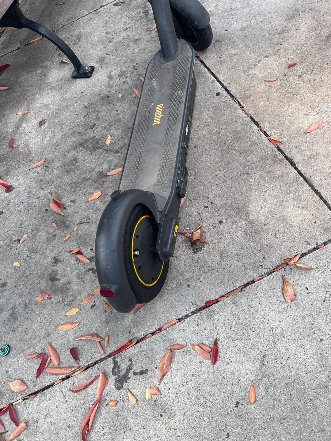 Ninebot Electric Scooter g30 max scooter - photo 3