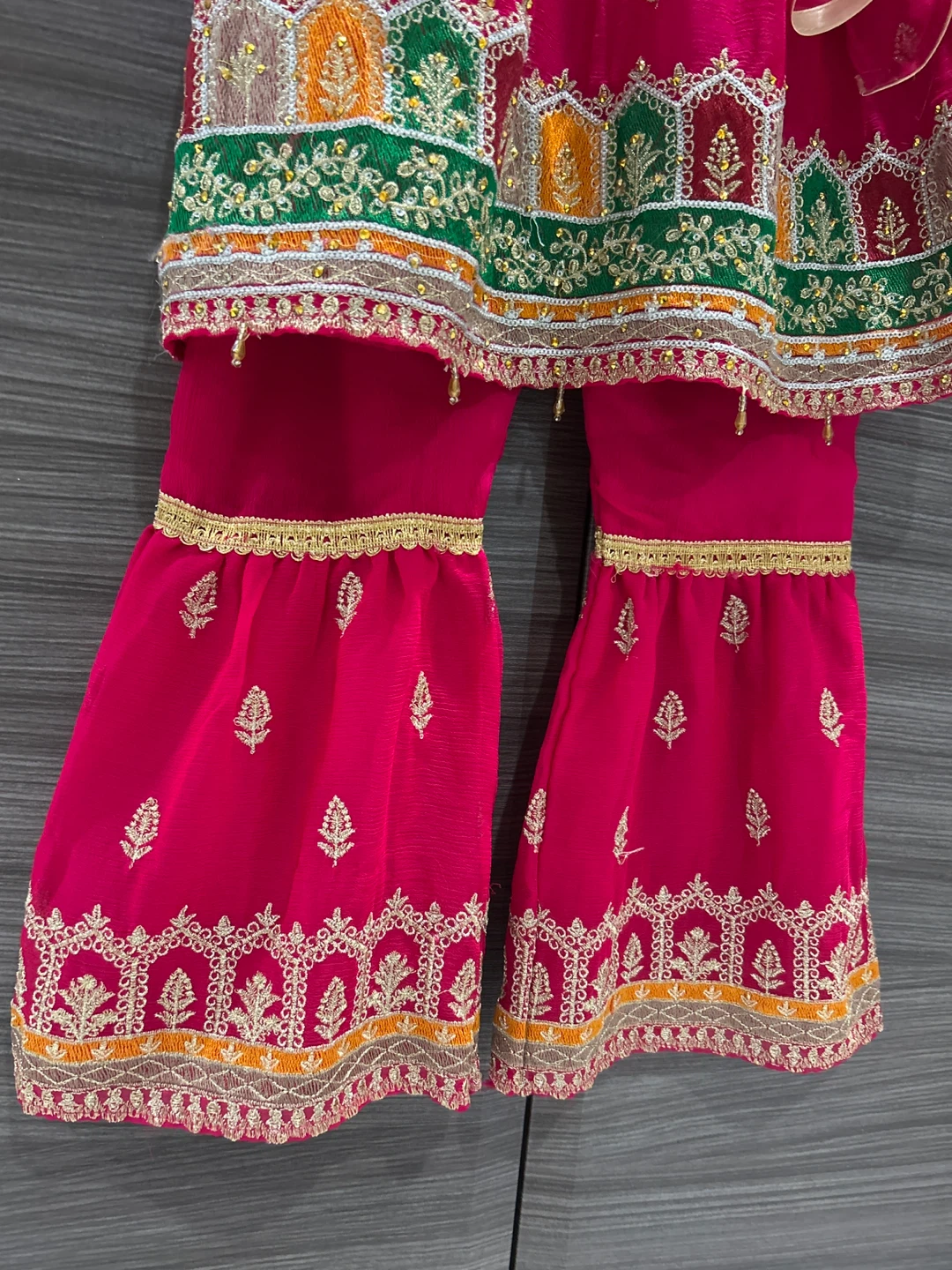 Pink Embroidered Pakistani Outfit- Size 22 - photo 2