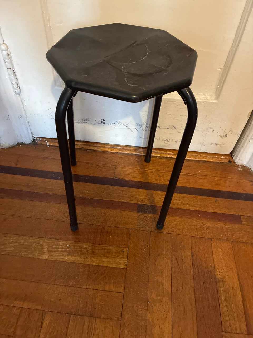 Black Metal Octagon Stool