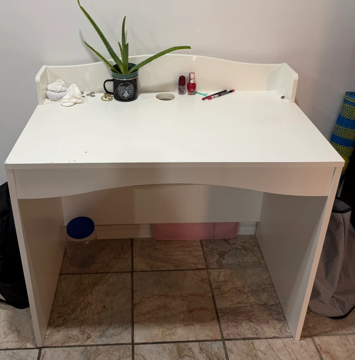 White IKEA Computer Desk - photo 2