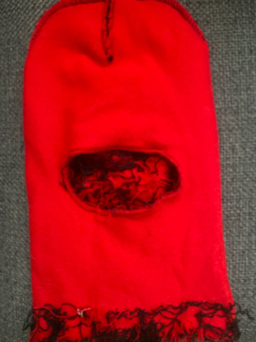 Red and Black Fringed Balaclava - photo 3