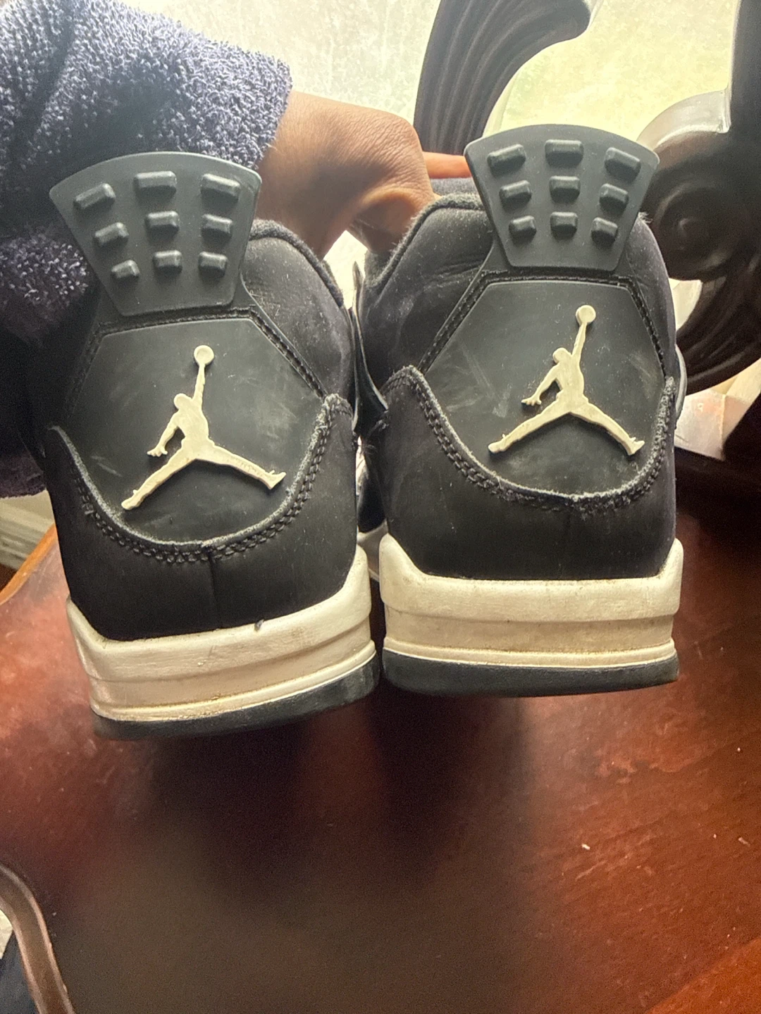 Air Jordan 4 Retro Black Sneakers - photo 2