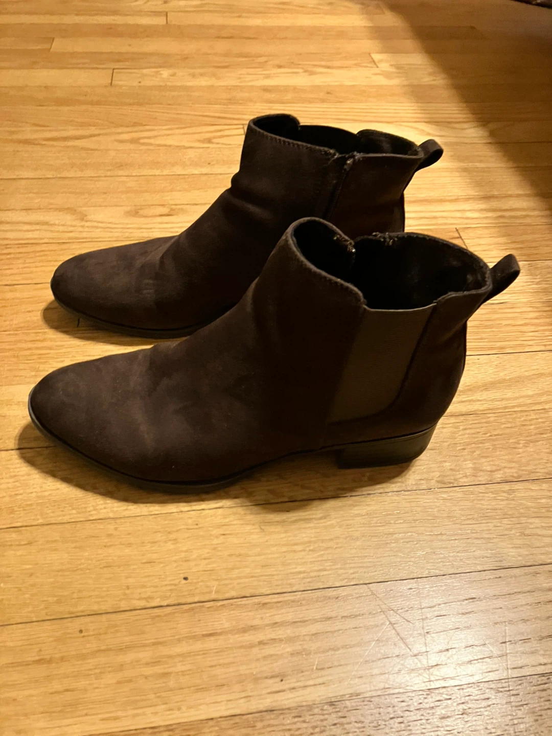 Dark brown ankle boot