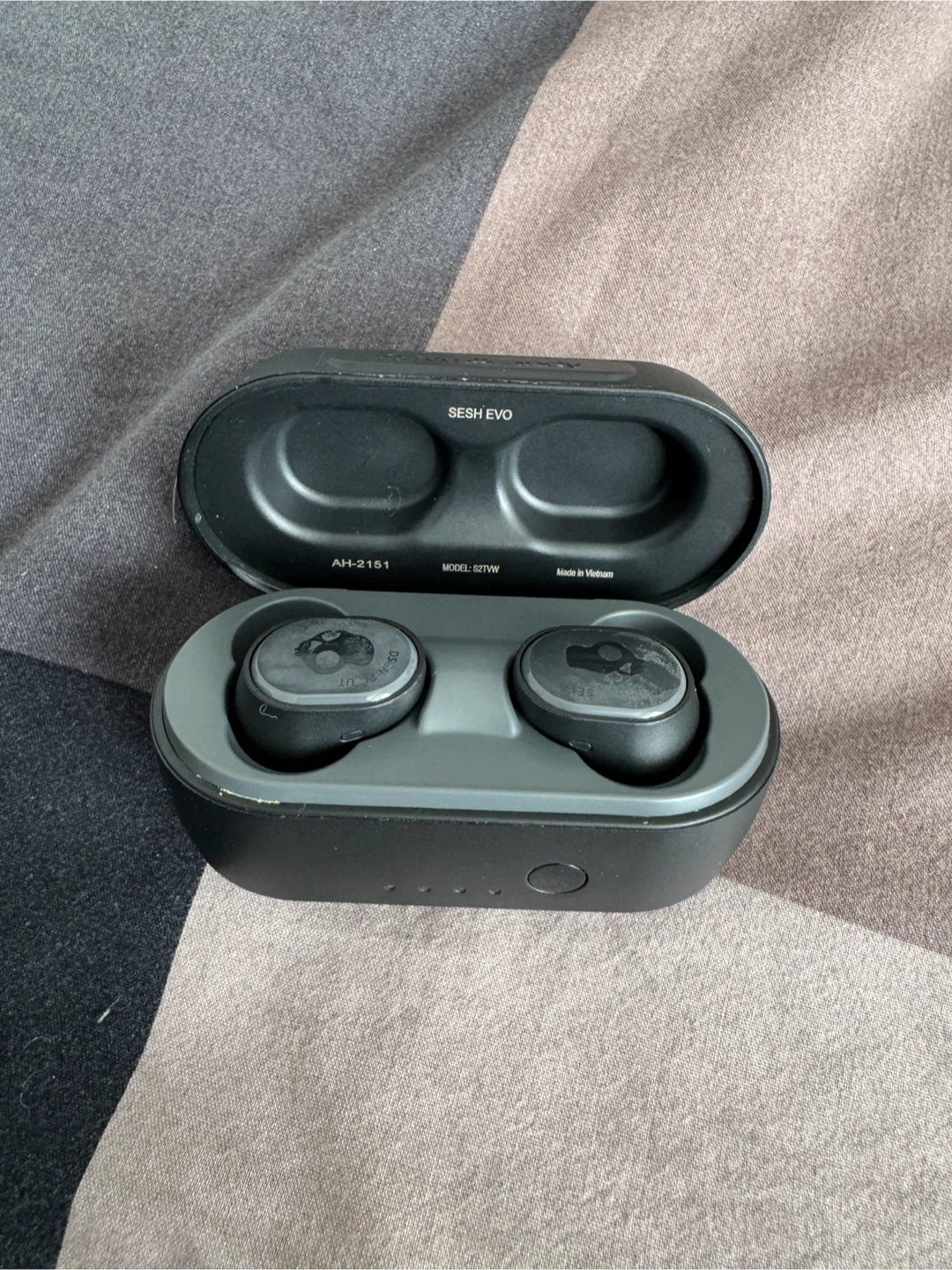 Skullcandy Sesh Evo Bluetooth Earbuds (Read Description) - photo 4