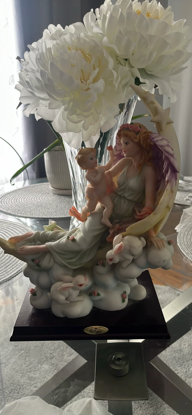 De Capoli Angel and Child Figurine