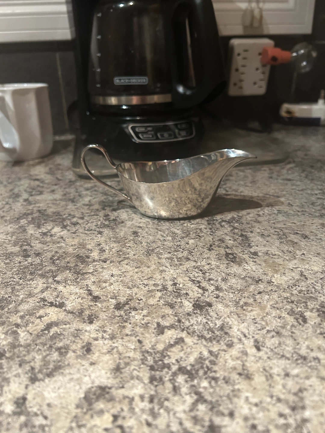 Wm. Rogers Silver Plated Gravy Boat and Tray - photo 2