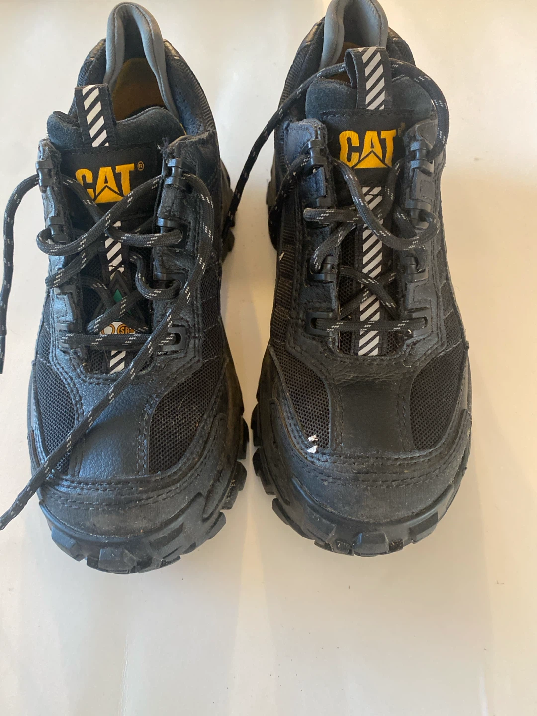 Caterpillar CAT Black steel toed Shoes - woman’s size 6US - photo 3