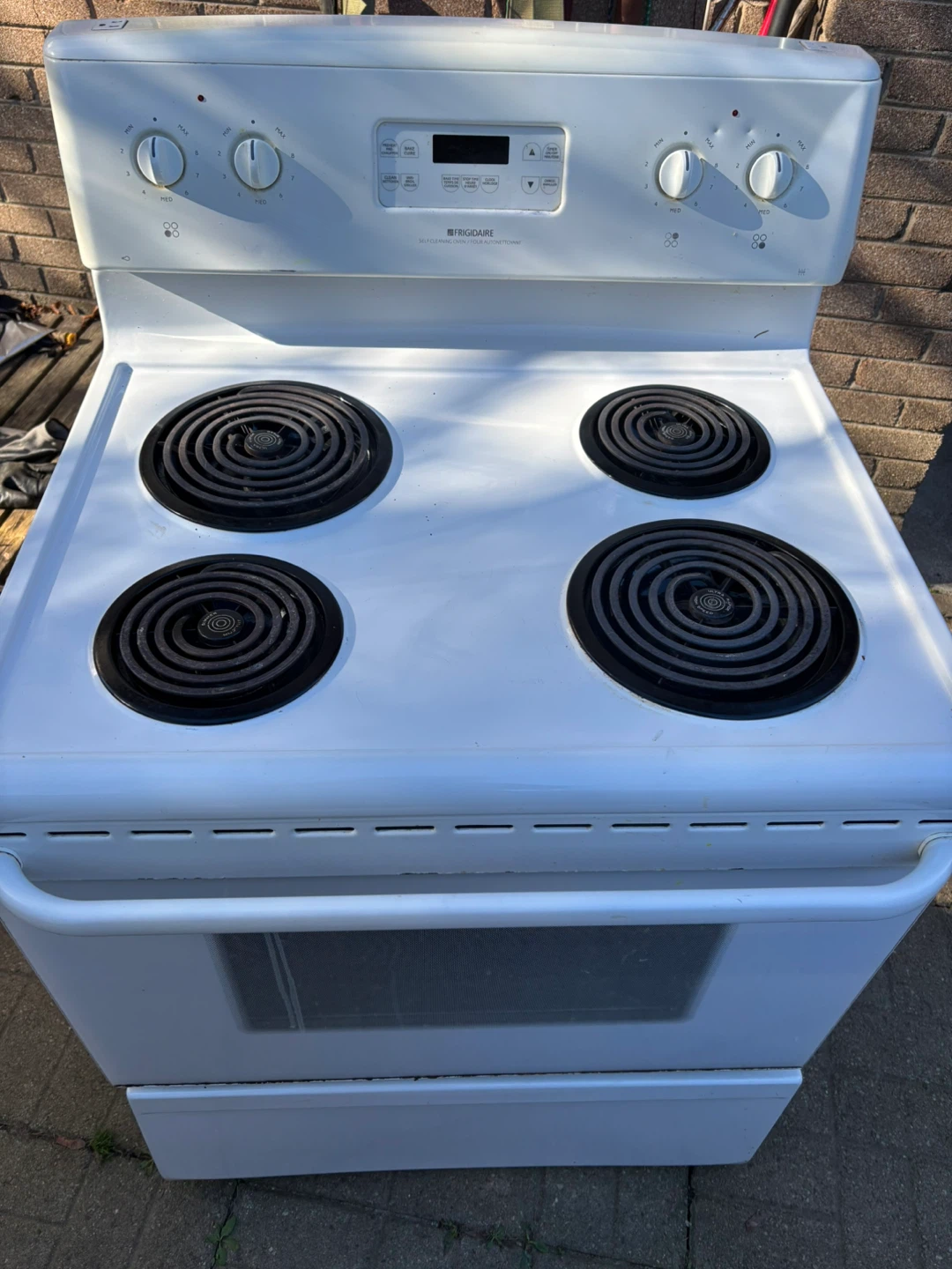 stove range & delivery (As it's read)