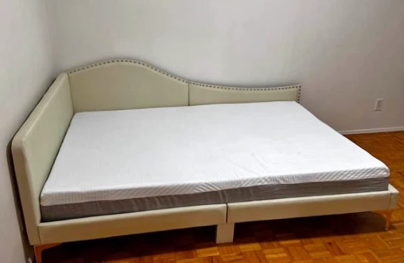 Beige full Size Daybed