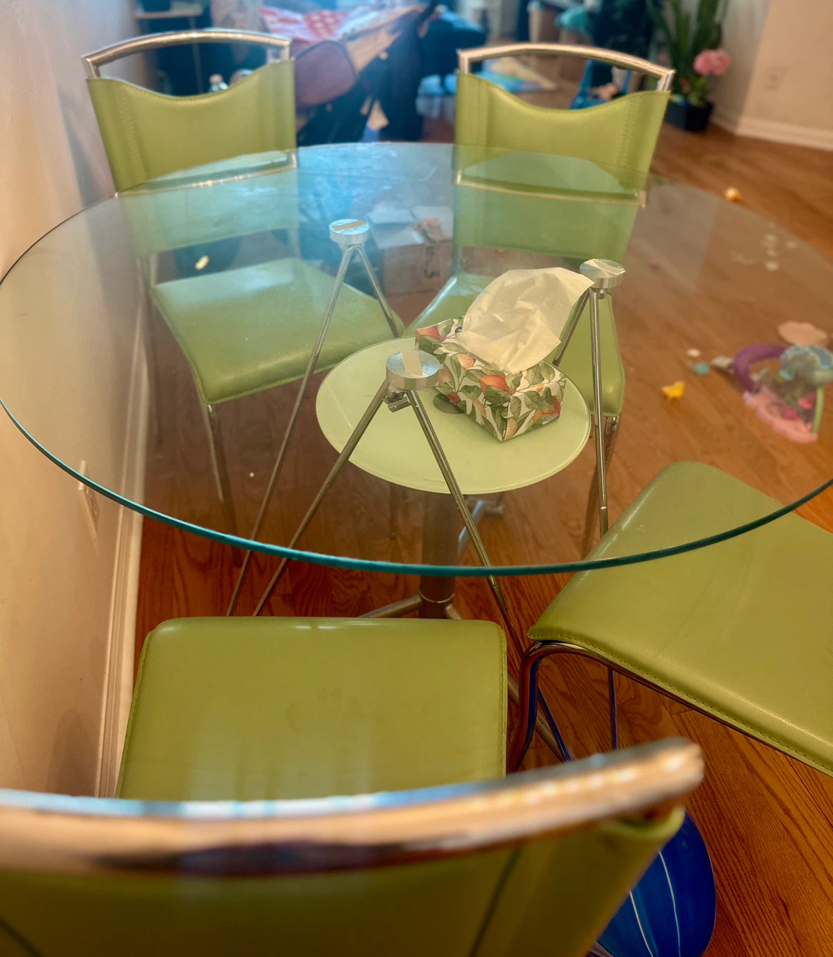 Glass Top Table with 4 Green Chairs - photo 3