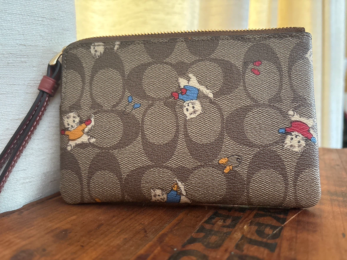 Coach Signature Print Wristlet KITTENS WITH MITTENS! - photo 2