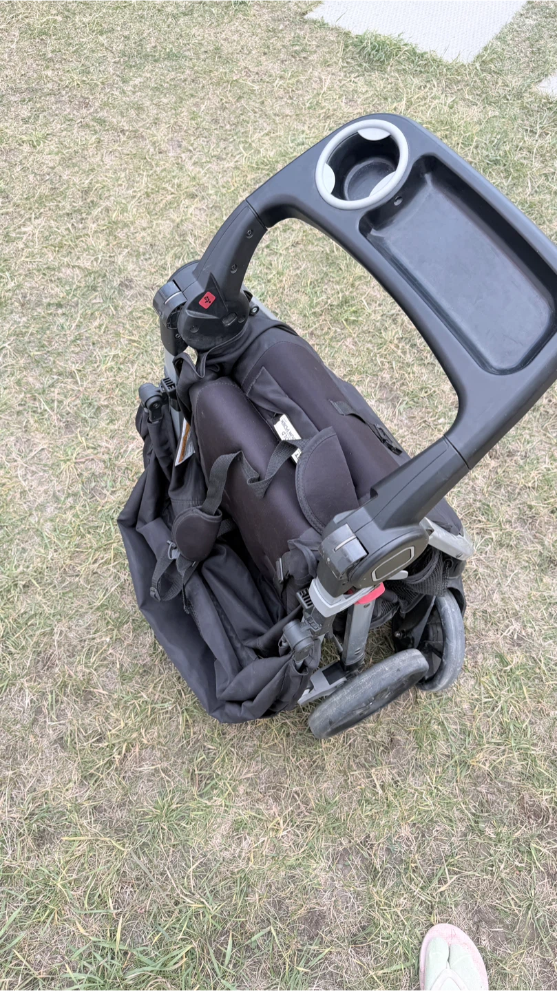 Safety 1st Black Baby Stroller with infant car seat - photo 2