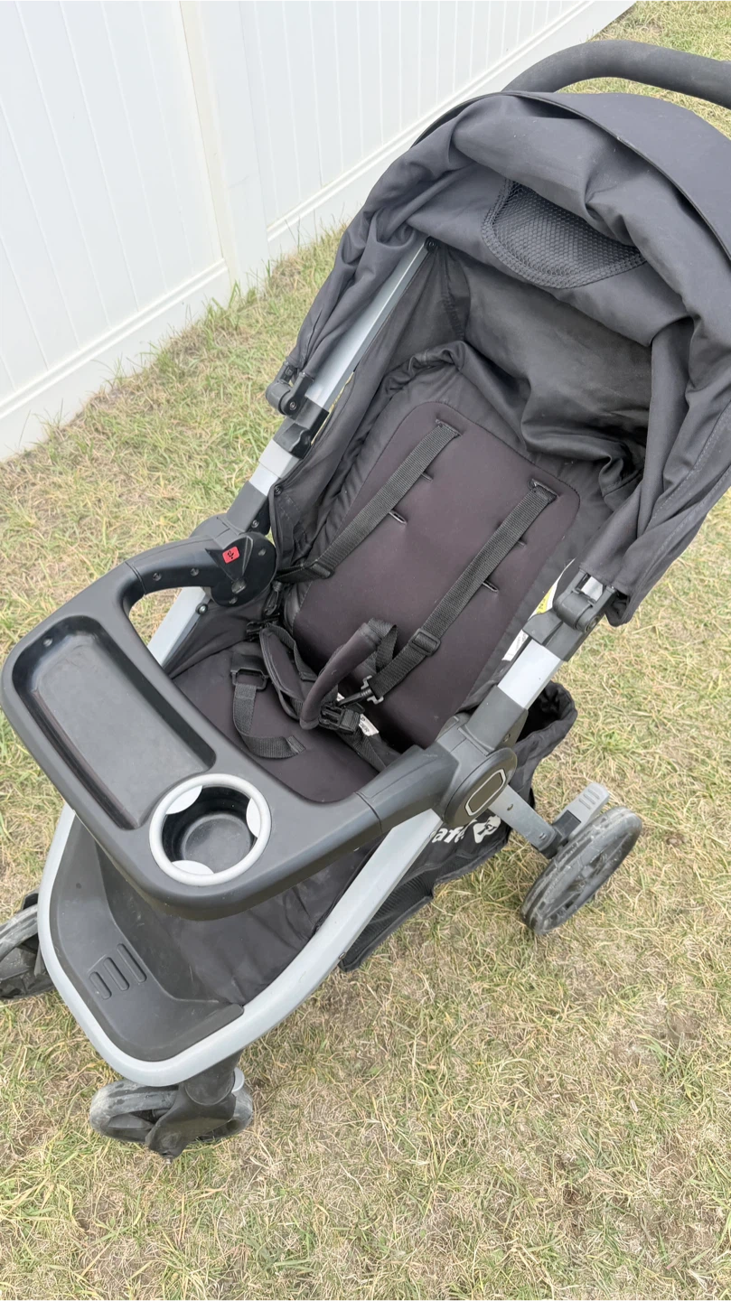 Safety 1st Black Baby Stroller with infant car seat - photo 4