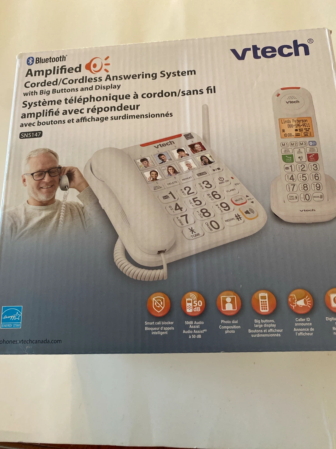 VTech CareLine SN5147 Amplified Corded/Cordless Phone System
