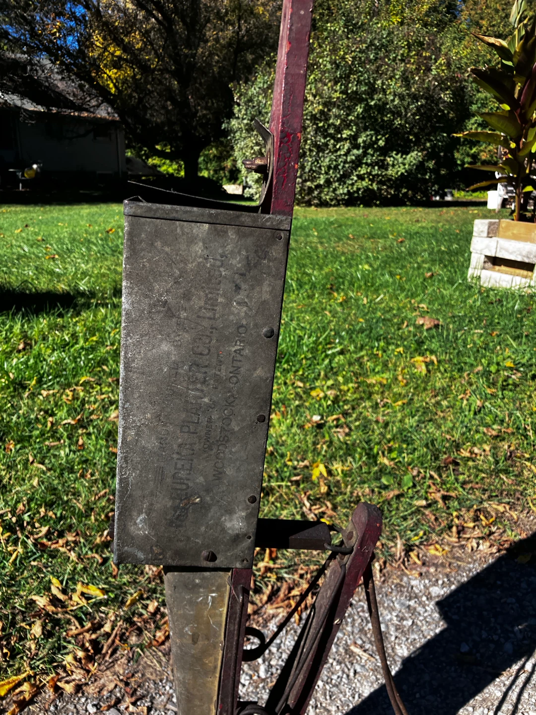 Vintage Eureka Planter Co. Hand Planter - photo 4