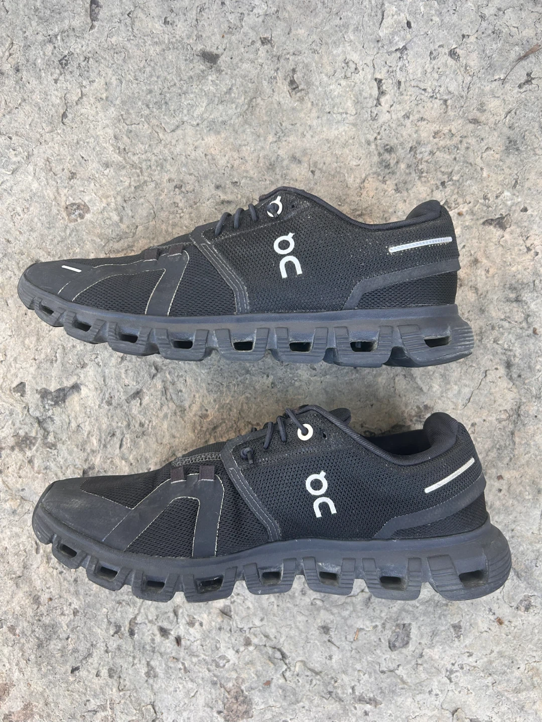 ON Cloud 6-Women’s size 7.5 - photo 3