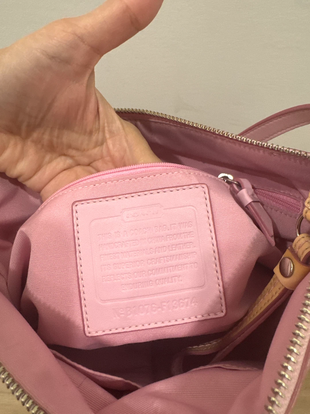 Y2K Coach Signature Pink Shoulder Bag - photo 2