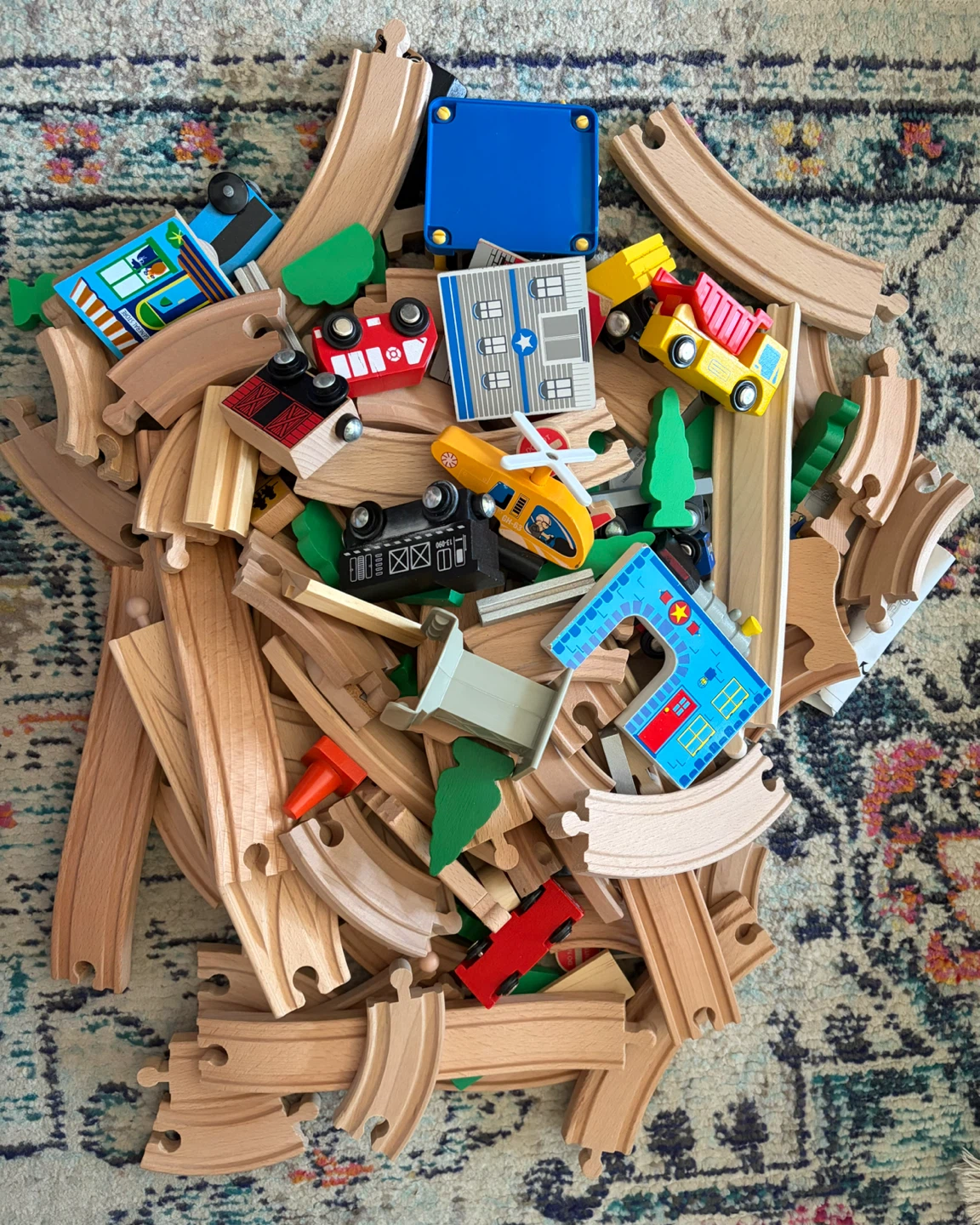 Wooden Train Tracks, Trains & Accessories - photo 2