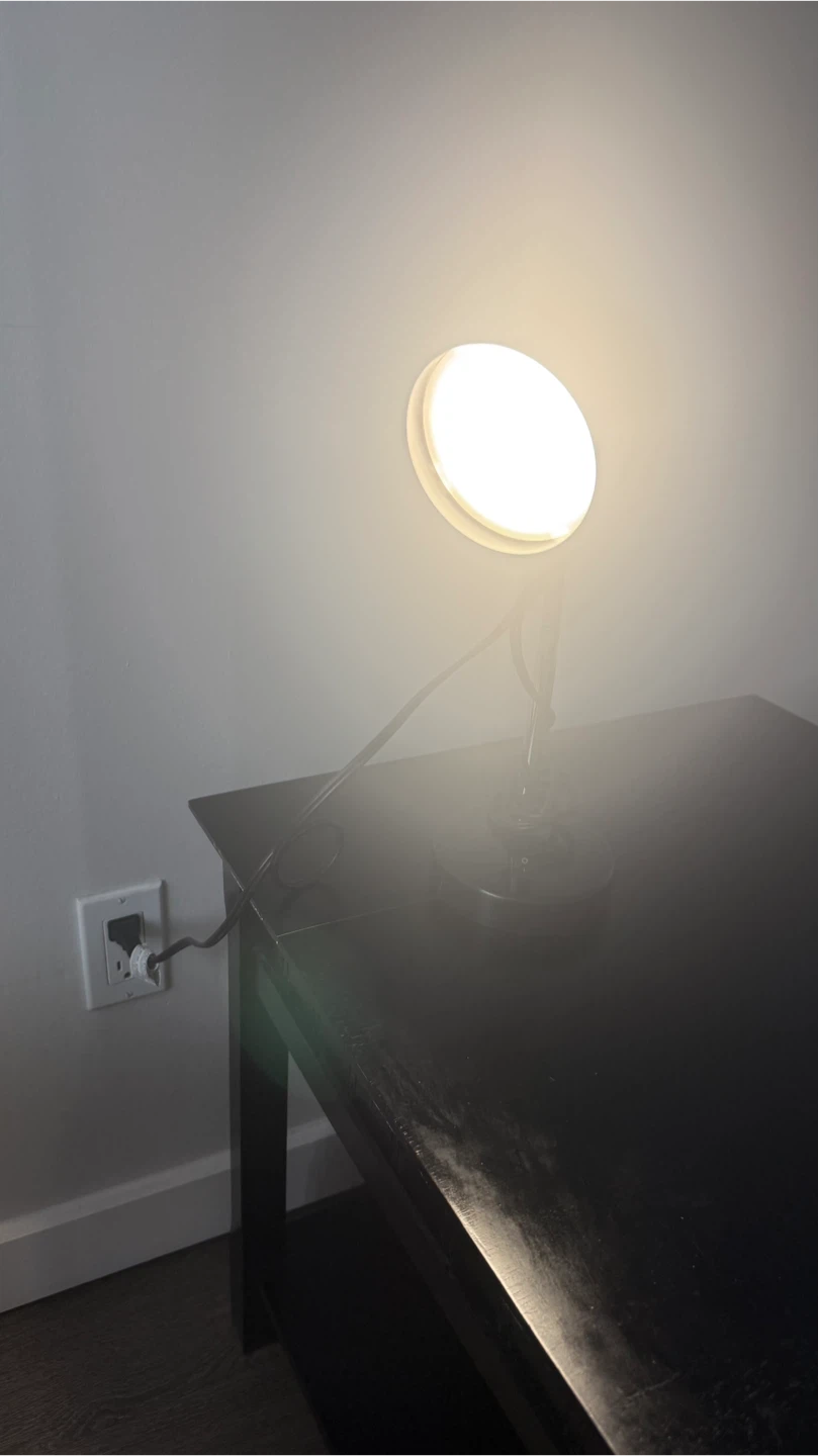 Black adjustable desk lamp - photo 4