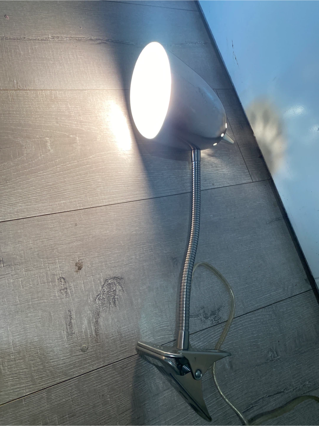 Metal Clip-On Desk Lamp - photo 3