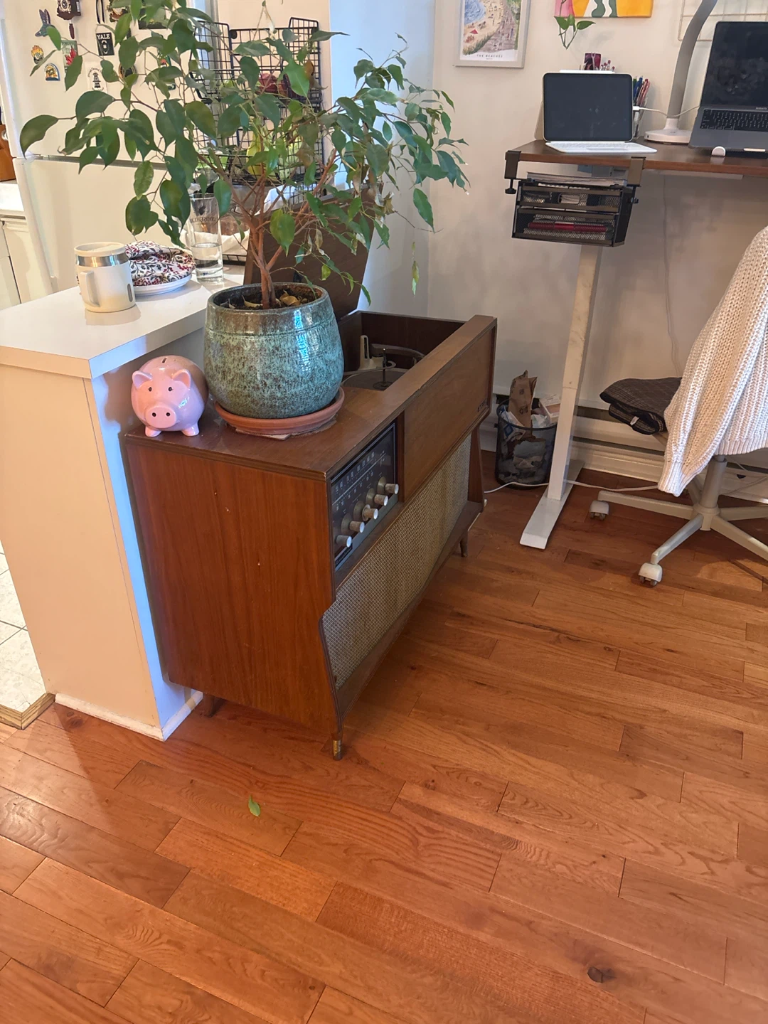 Vintage Viking Stereophonic Record Player Console - photo 3