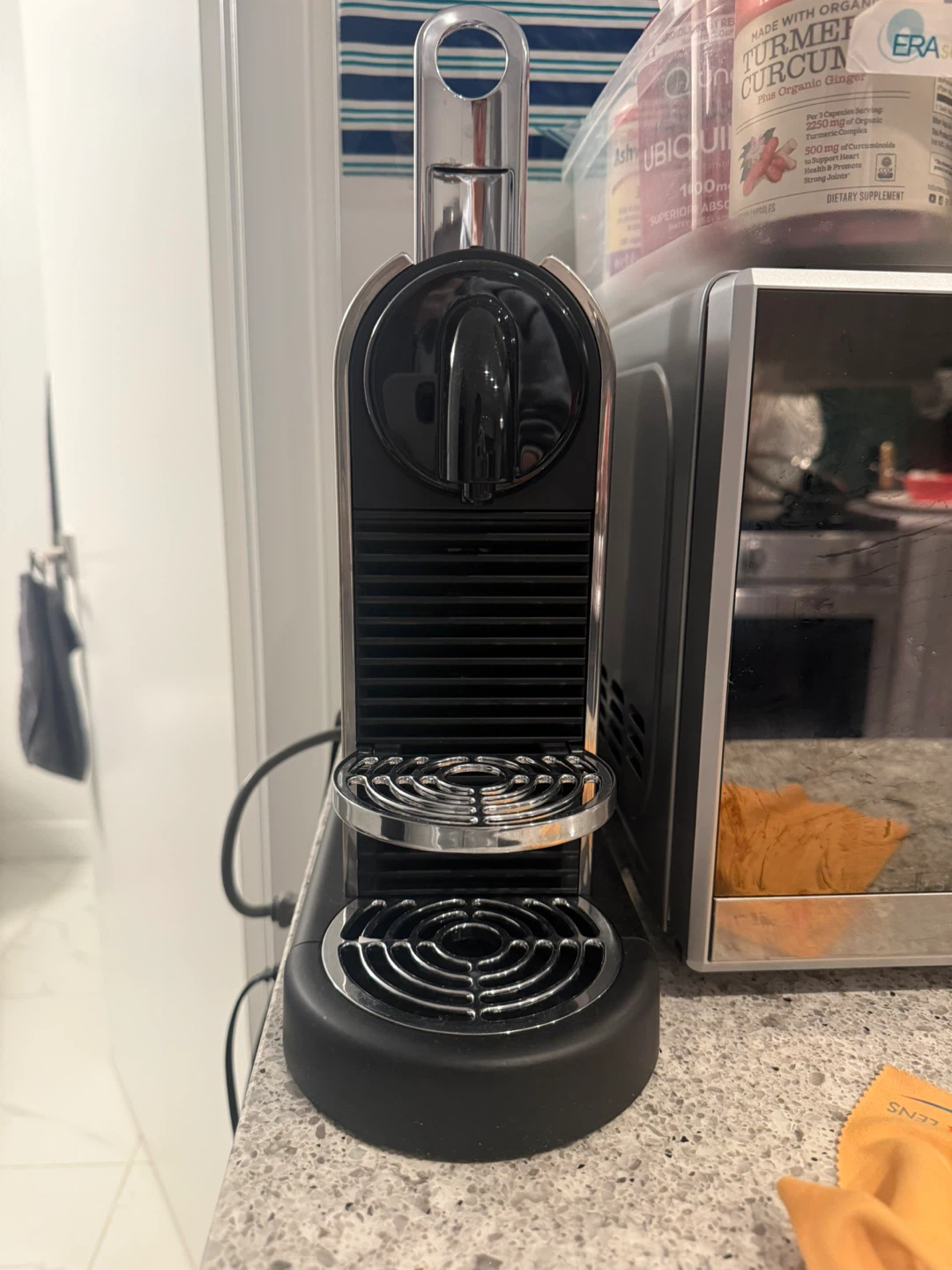 Nespresso Pixie Espresso Machine