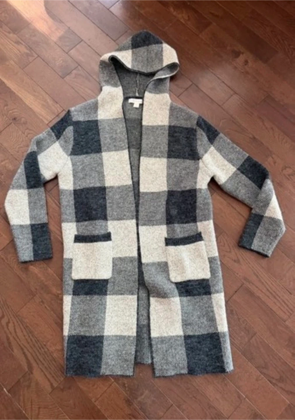 Women’s SMALL Hooded Buffalo Check Cardigan