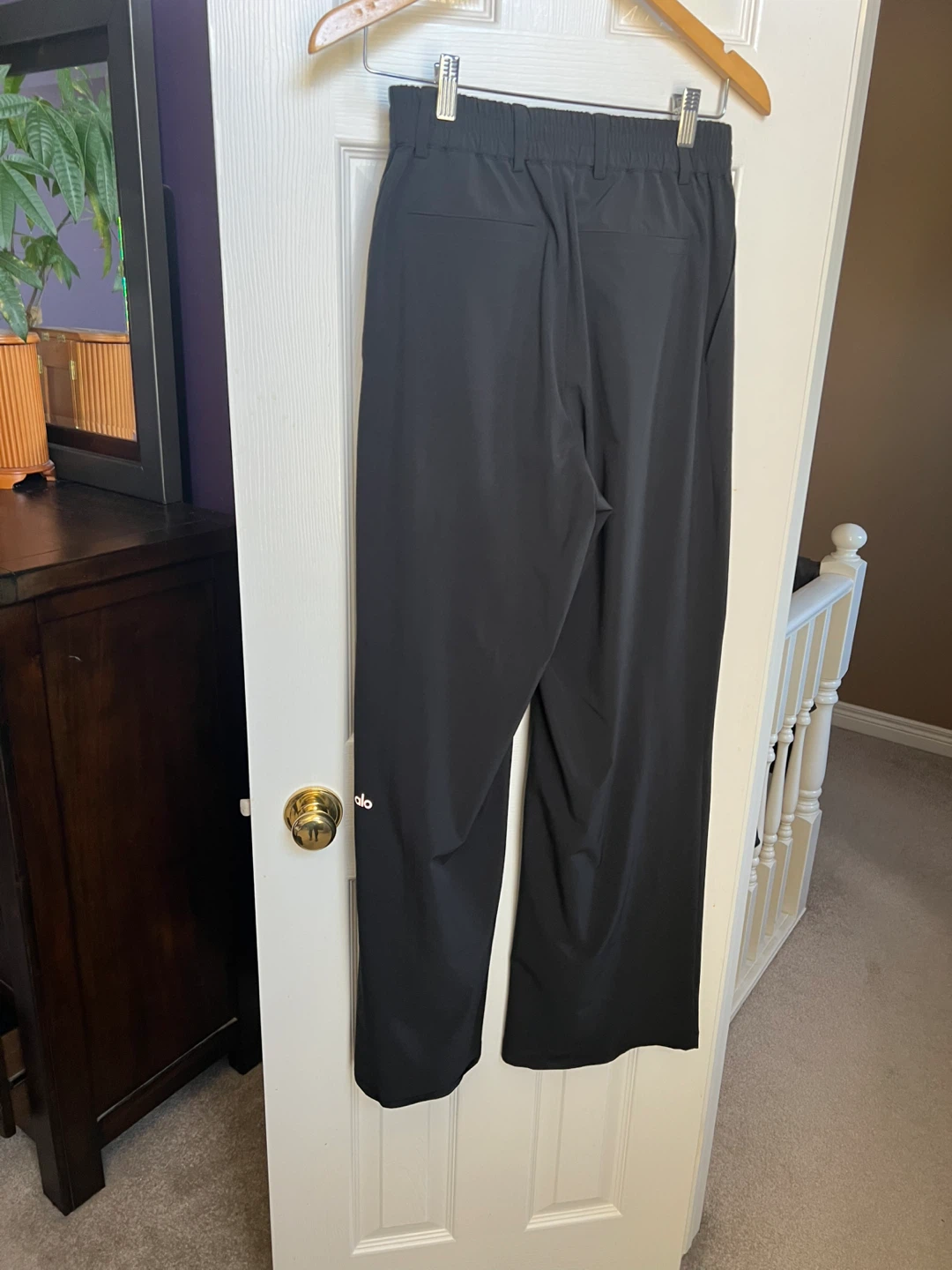 Alo Black wide leg pants size small - photo 4