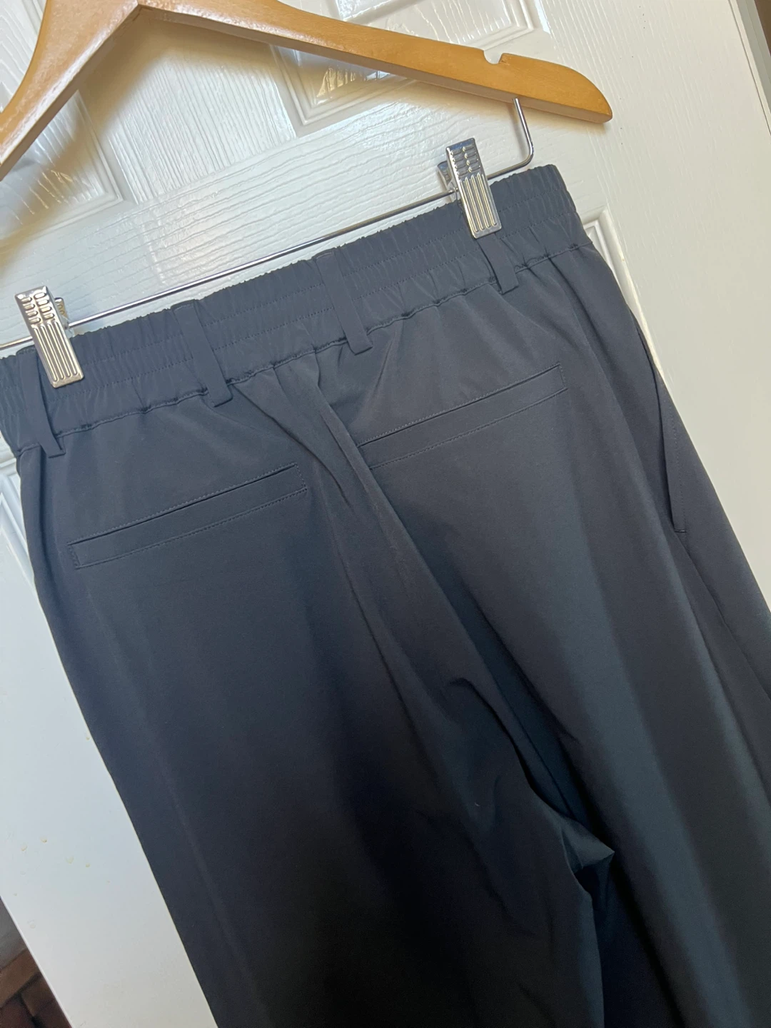 Alo Black wide leg pants size small - photo 5
