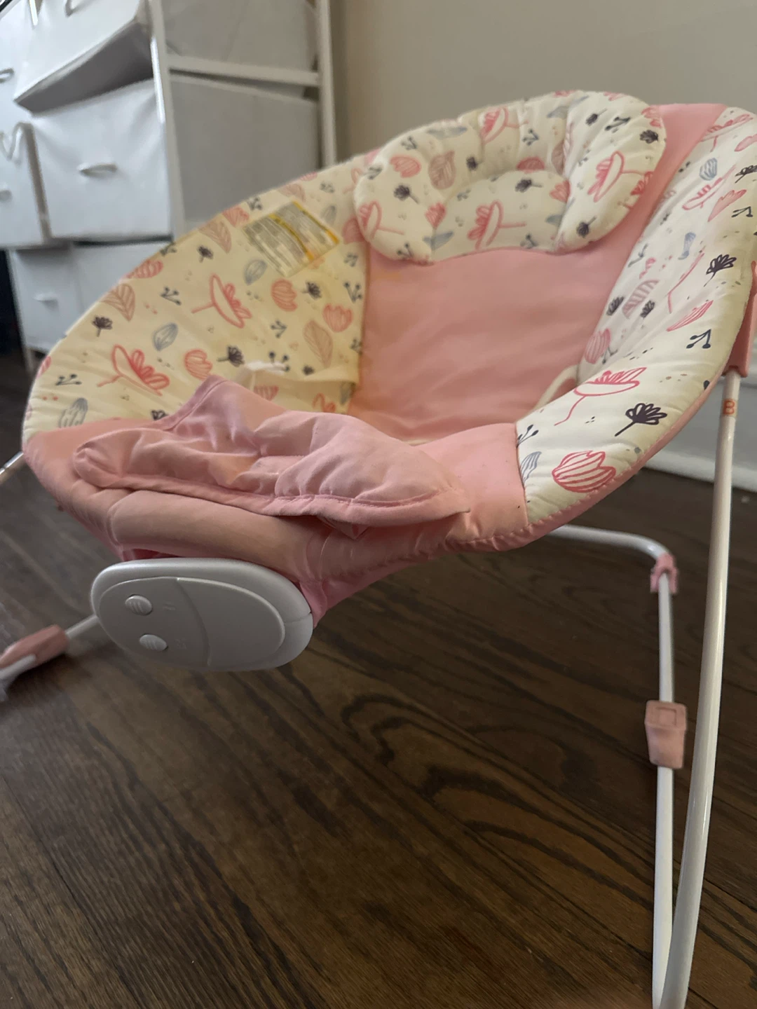 Baby Bouncer Chair in Floral Pink - photo 3