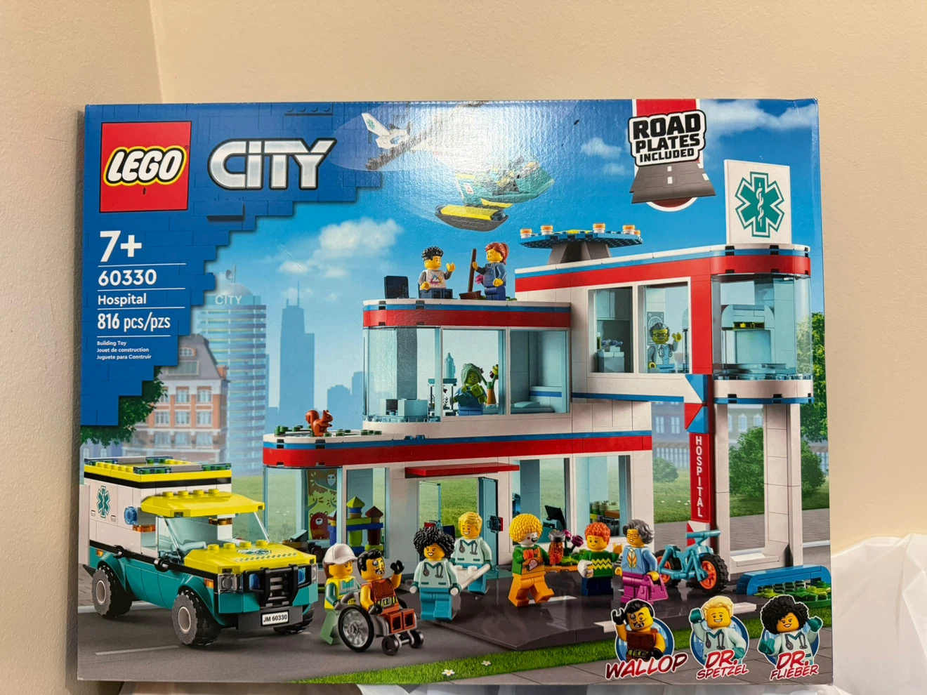 LEGO City Hospital 60330