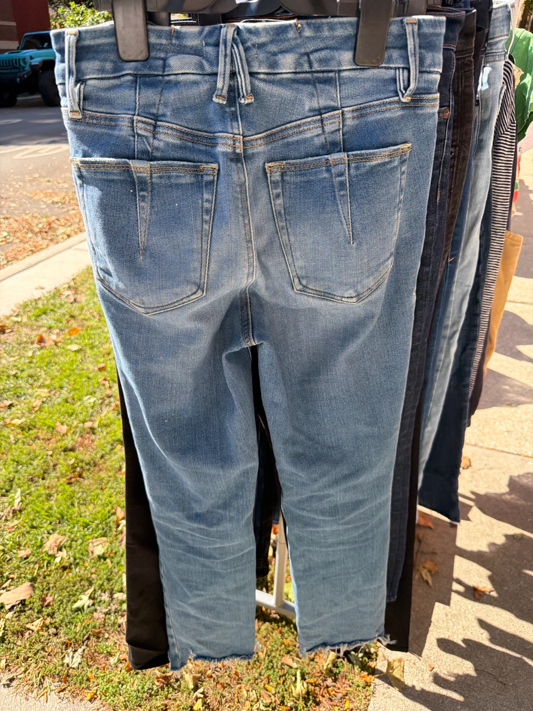Good American High-Rise Jeans - photo 2