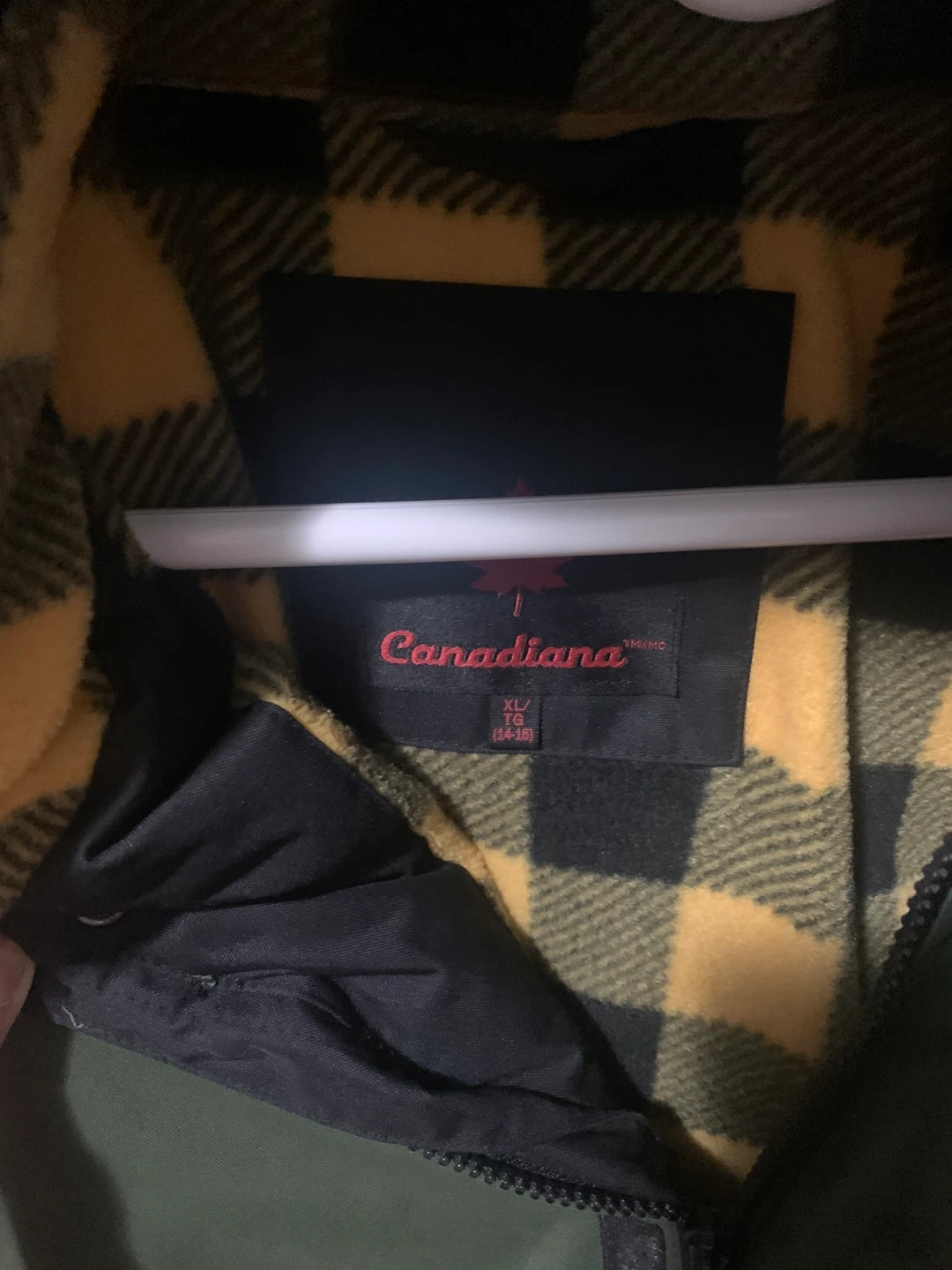 Canadiana Kids Winter Jacket XL (14-16) - photo 2