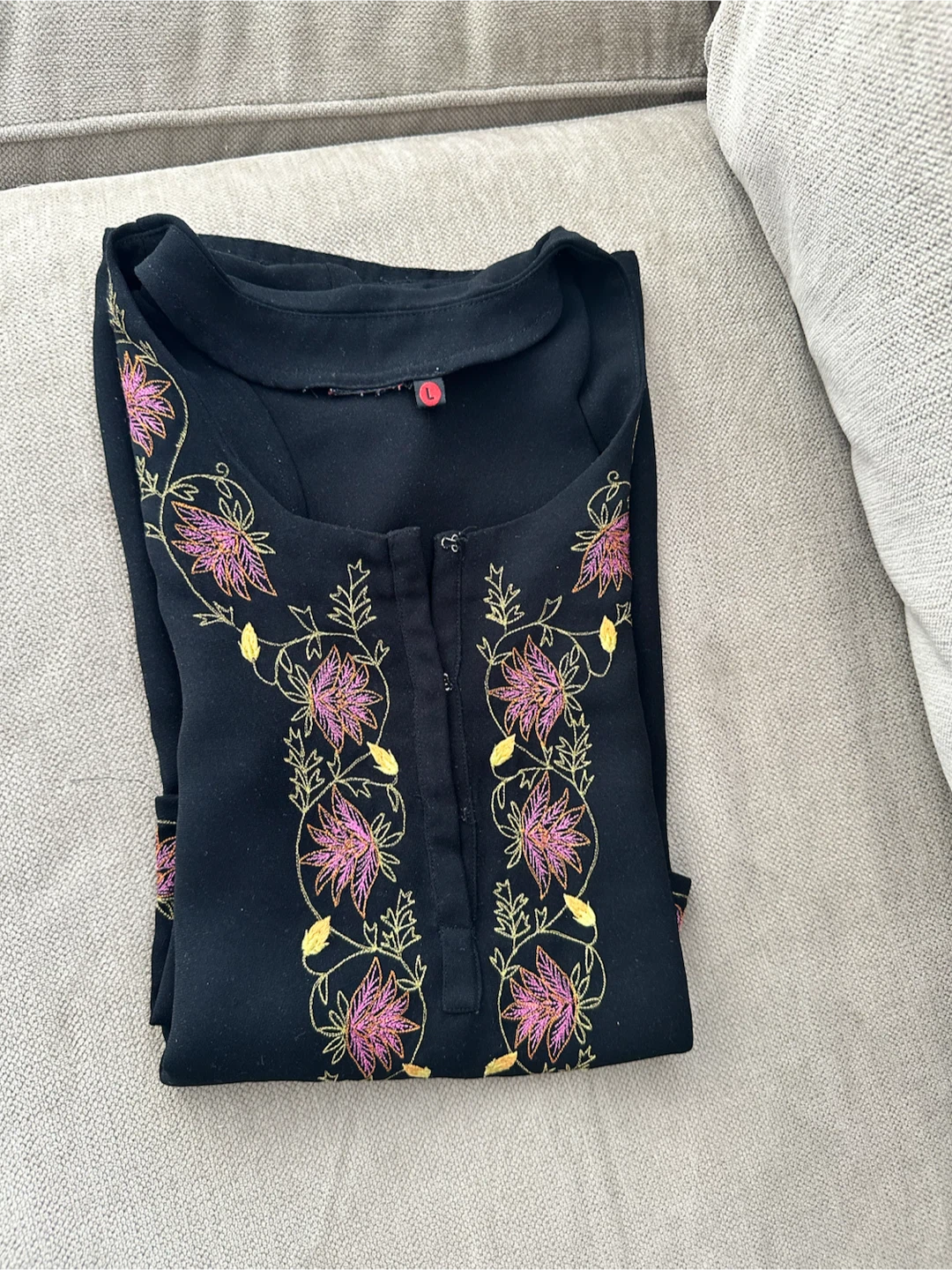 Black Embroidered Kurti Size Large