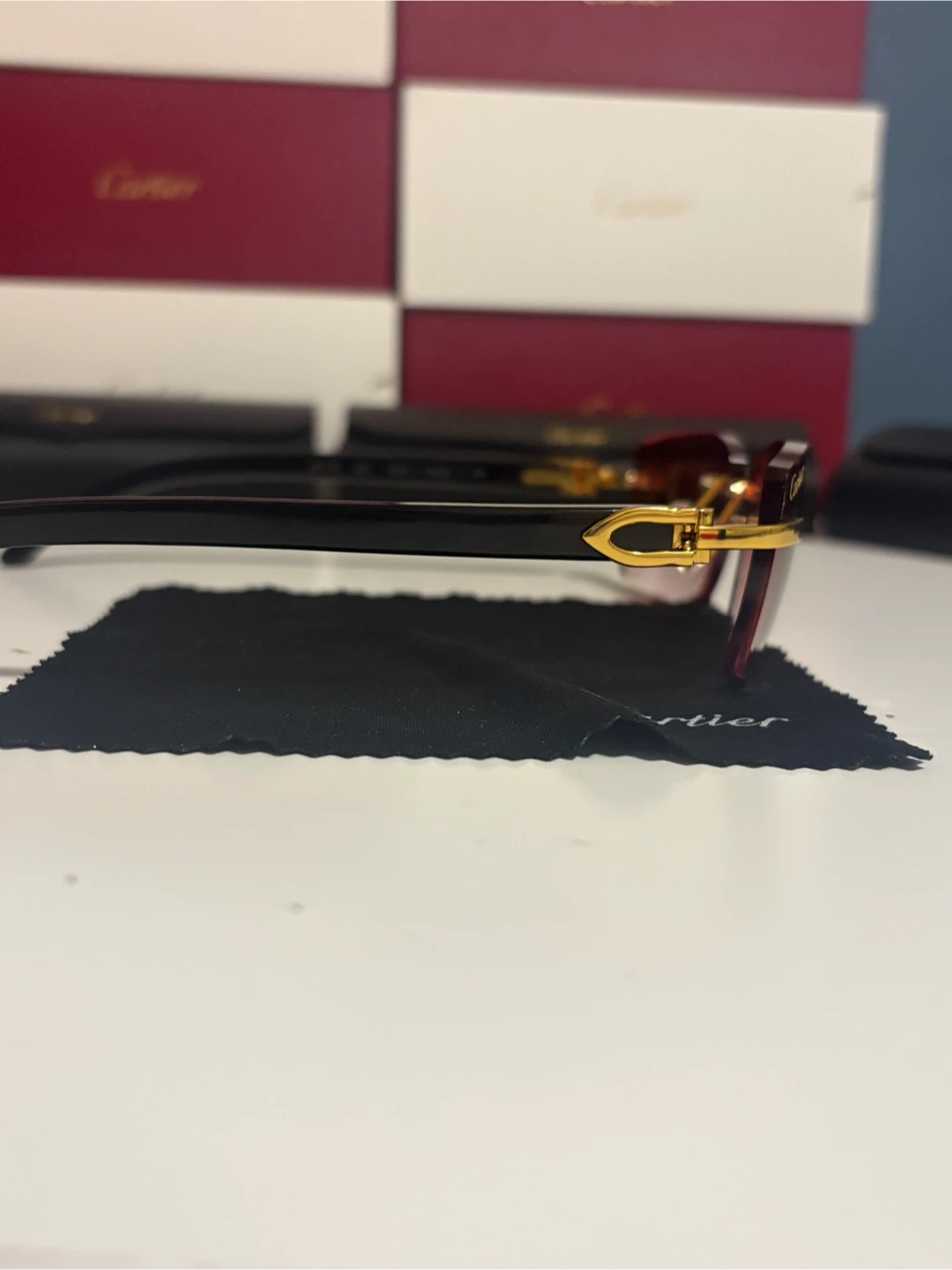 Red Cartier Buffs - photo 3