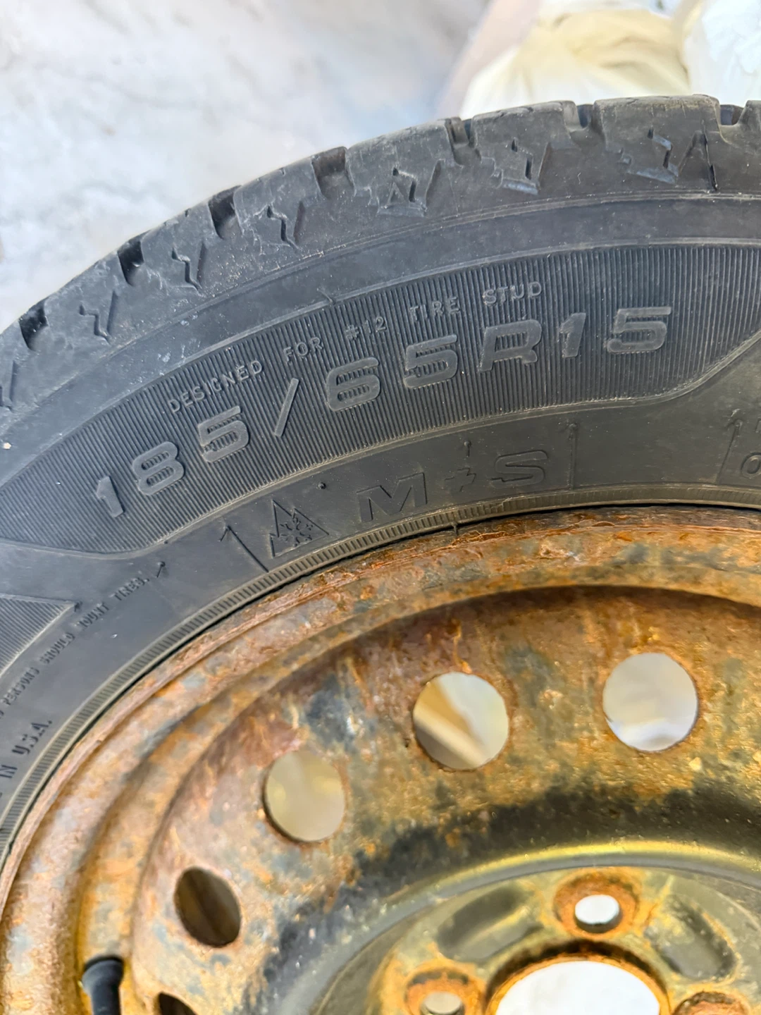 Goodyear Nordic Winter Tires 185/65R15 - photo 3