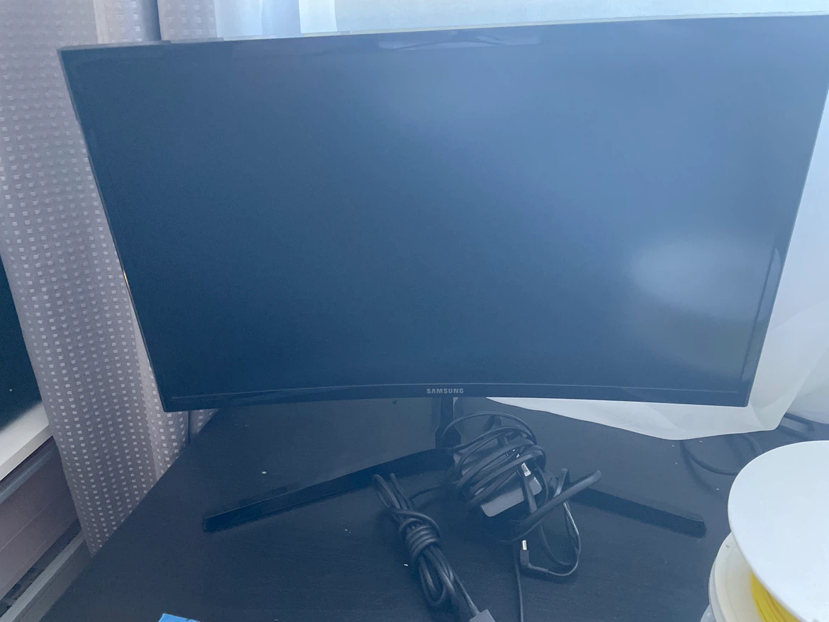 Samsung 24” Curved Gaming Monitor – 144Hz Full HD