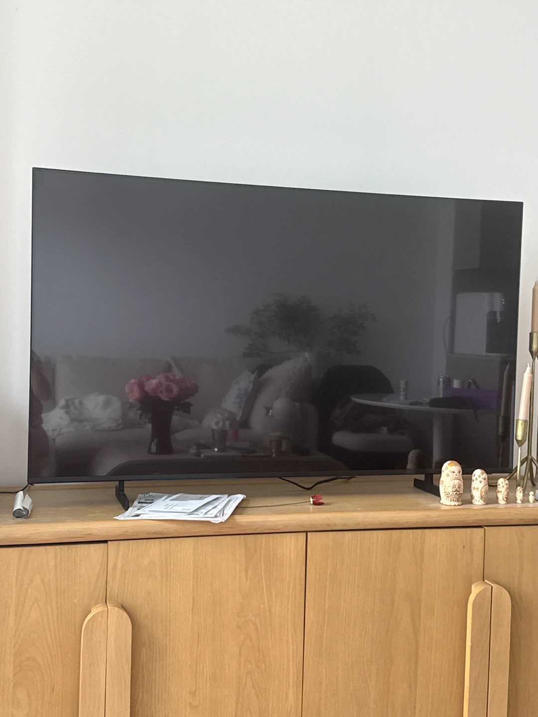 Samsung 75” 4K UHD Smart TV – $40 (Must Go by 10/20!)