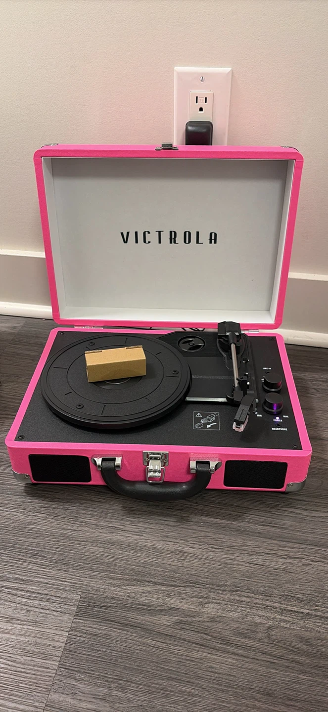 Victrola Journey Suitcase Turntable - photo 2