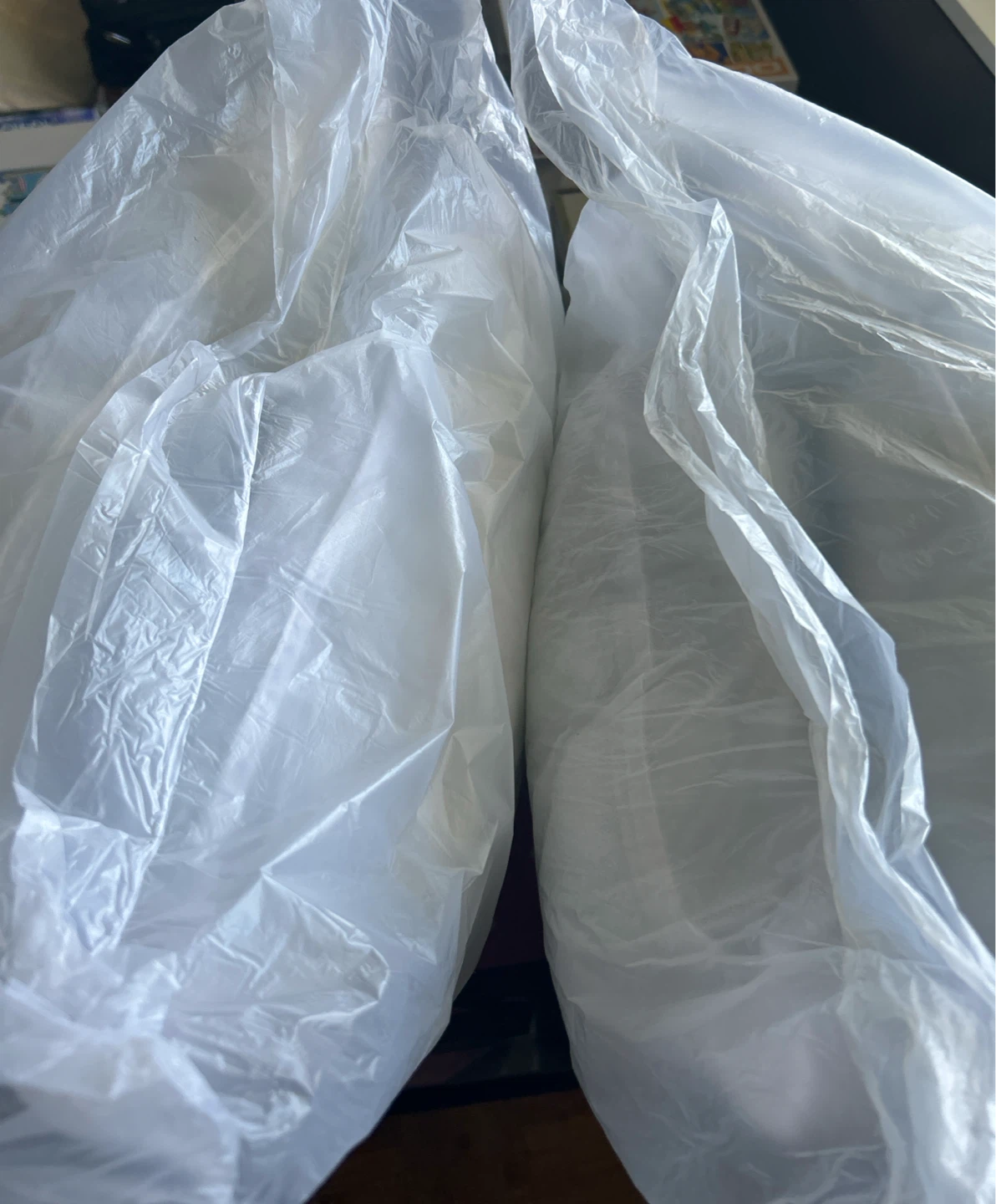 4 Pieces - White Throw Pillows ( Brand New) - photo 2
