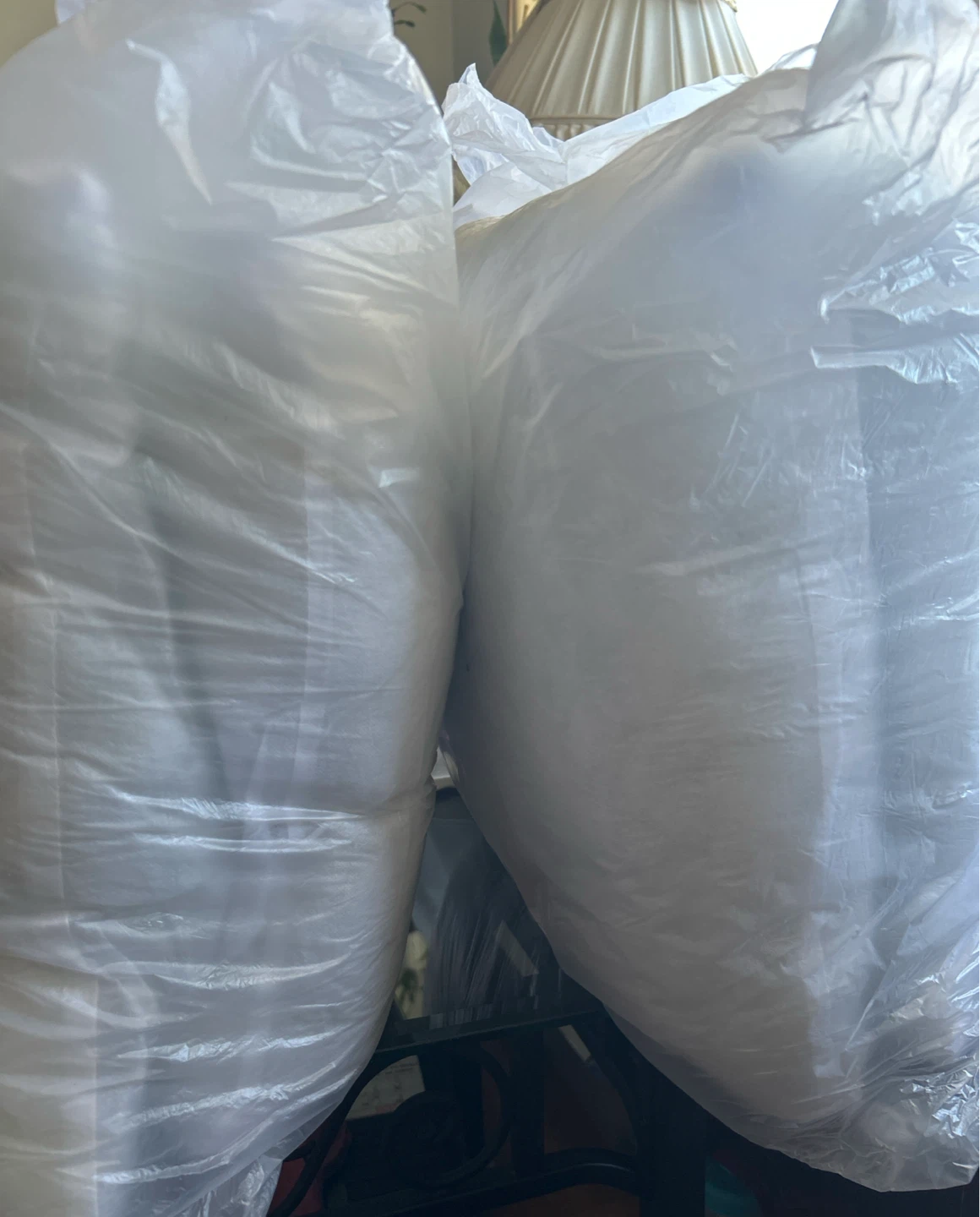 4 Pieces - White Throw Pillows ( Brand New) - photo 4