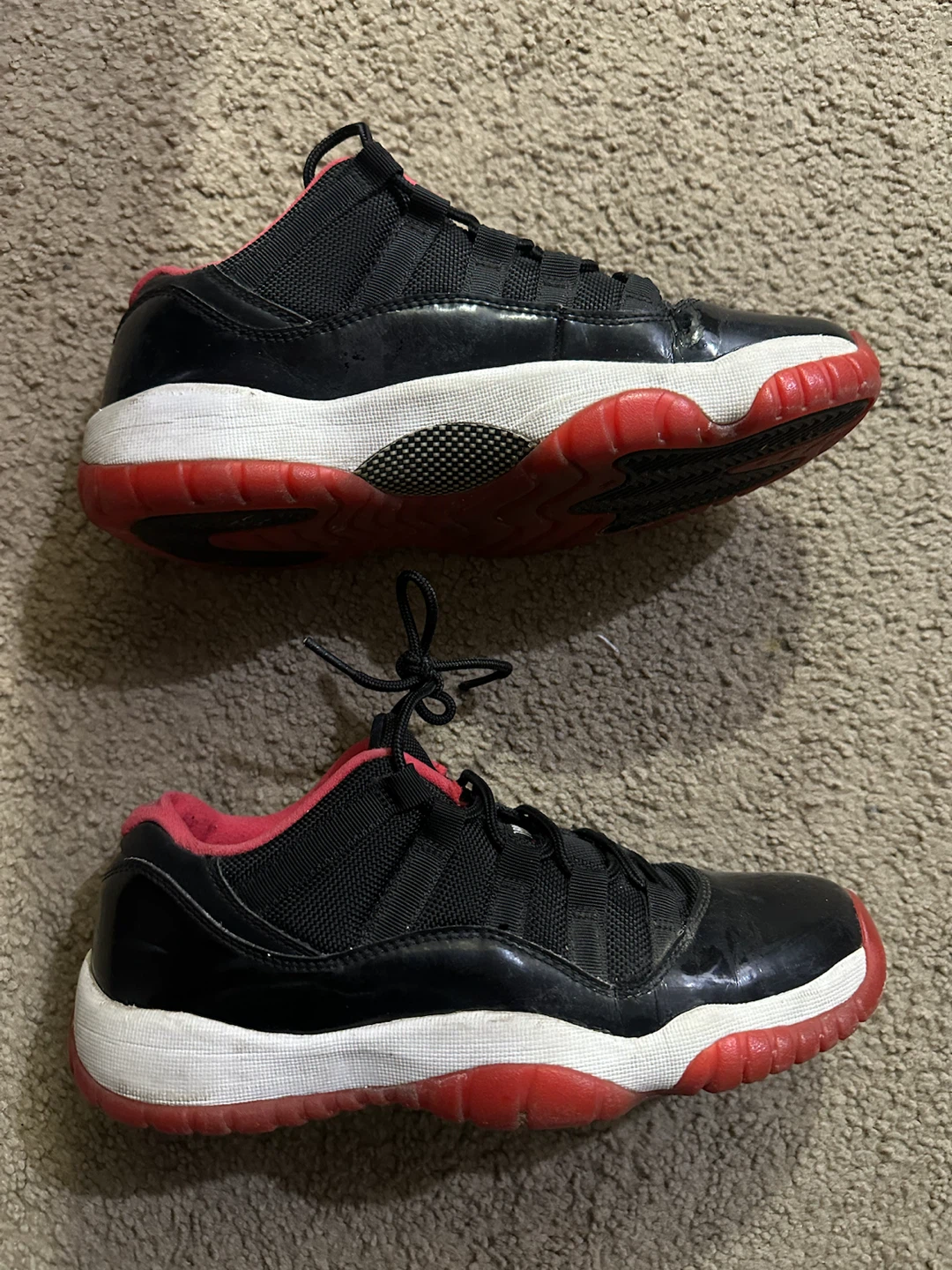 Air Jordan 11 Retro Low "Bred" – Size 7 – $20 - photo 2