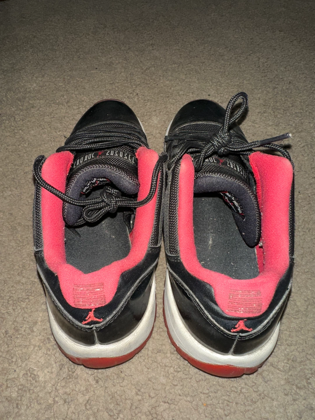 Air Jordan 11 Retro Low "Bred" – Size 7 – $20 - photo 4