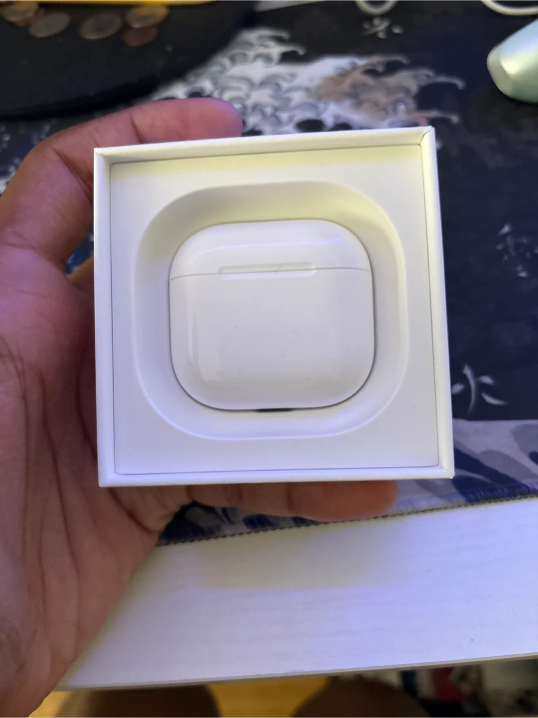 Apple AirPods 5 - photo 2