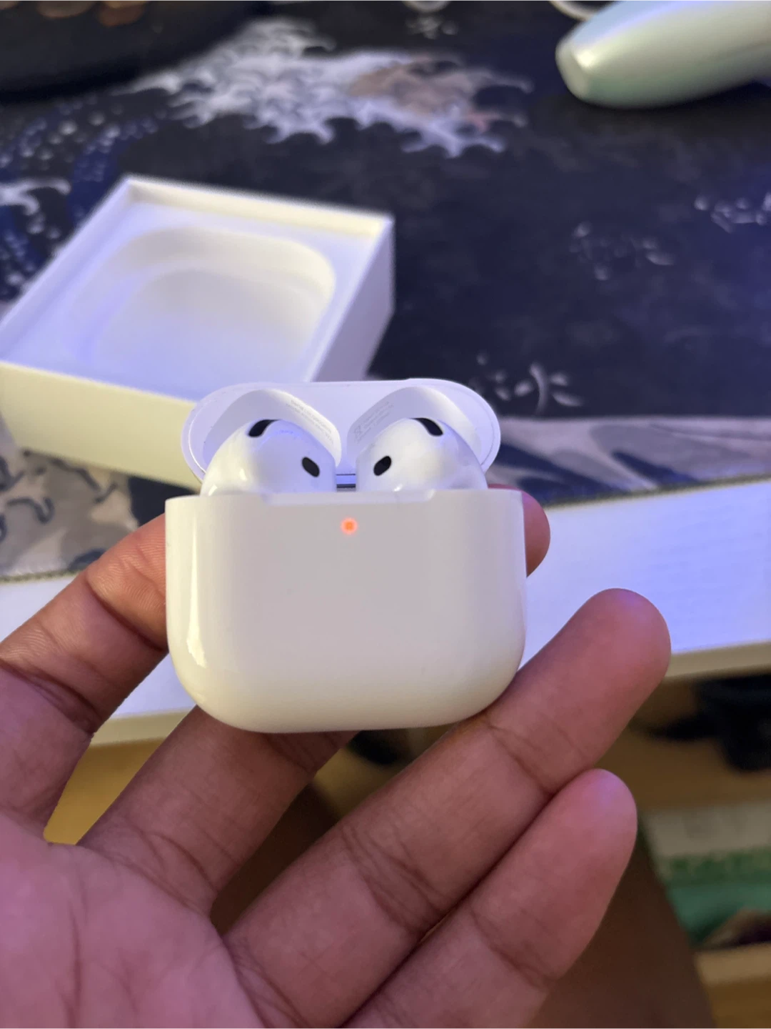 Apple AirPods 5 - photo 3