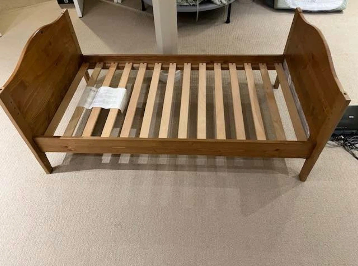 IKEA Minnen Extendable Bed Frame with Mattress - photo 2