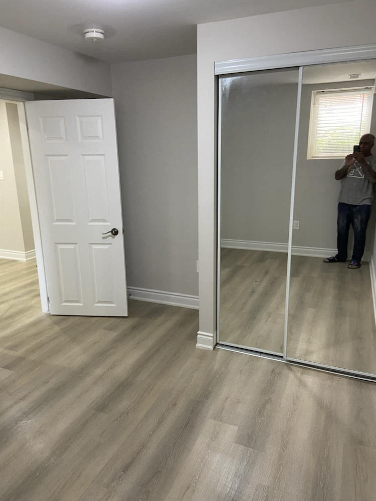 2 bedroom basement rent - photo 3